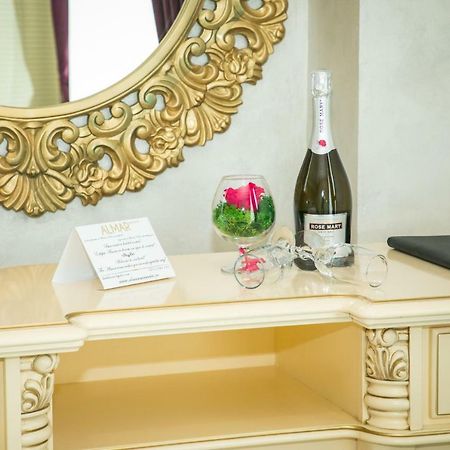 Almar Lake View Boutique H Adults Only Mamaia Eksteriør billede