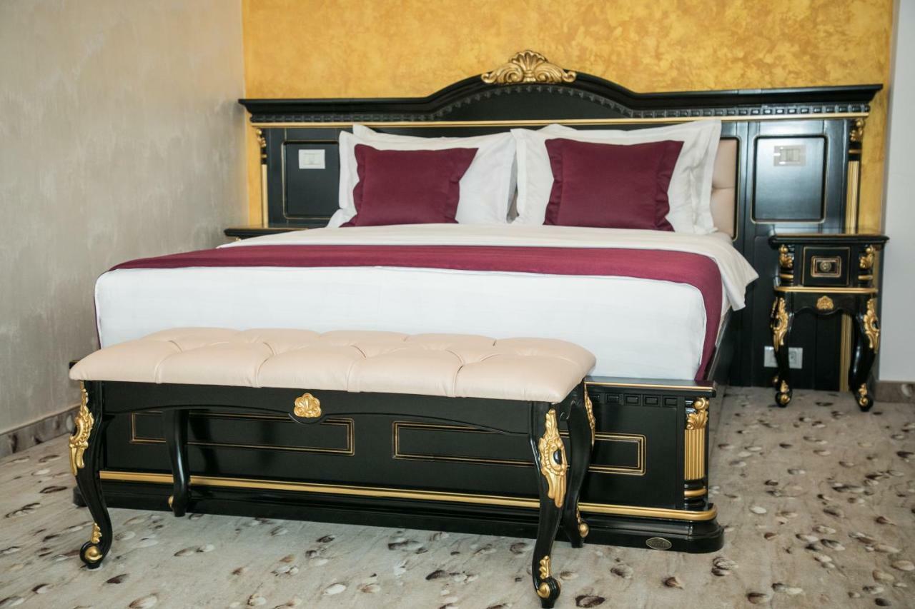 Almar Lake View Boutique H Adults Only Mamaia Eksteriør billede